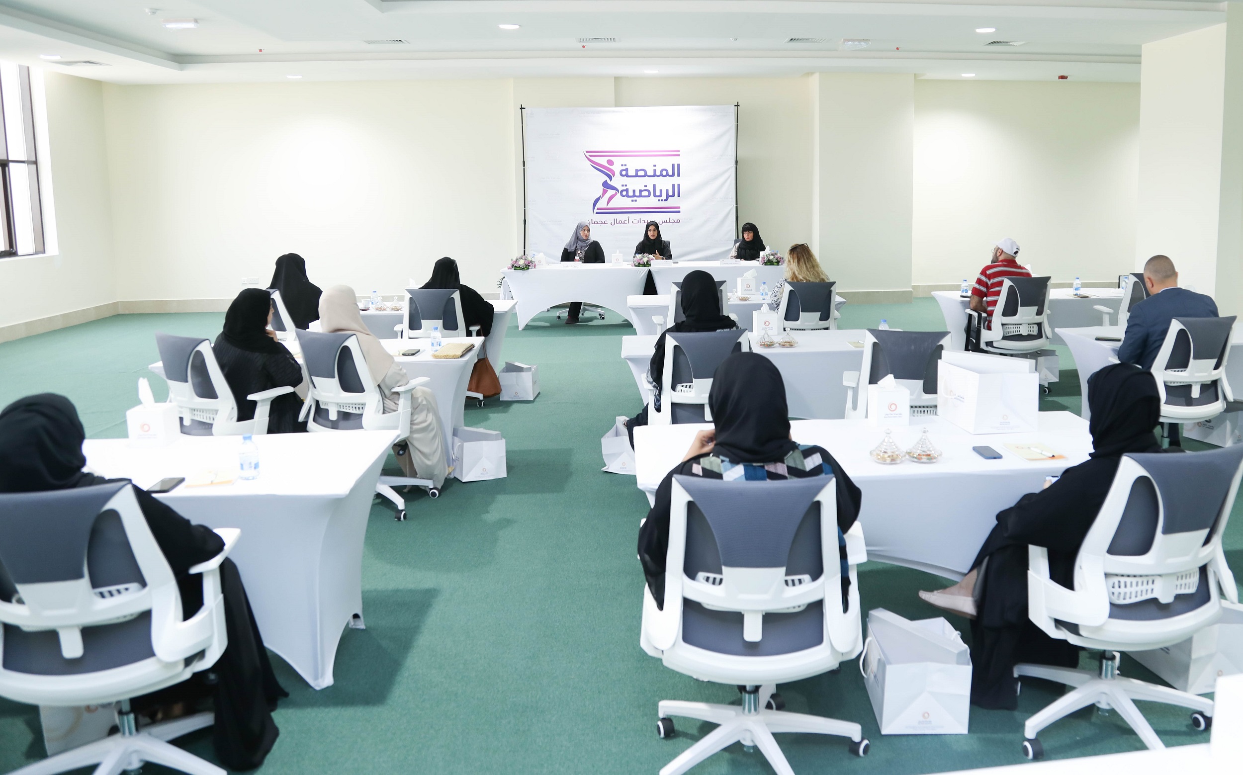 "المنصة الرياضية" مبادرة مجتمعية يطلقها مجلس سيدات أعمال عجمان