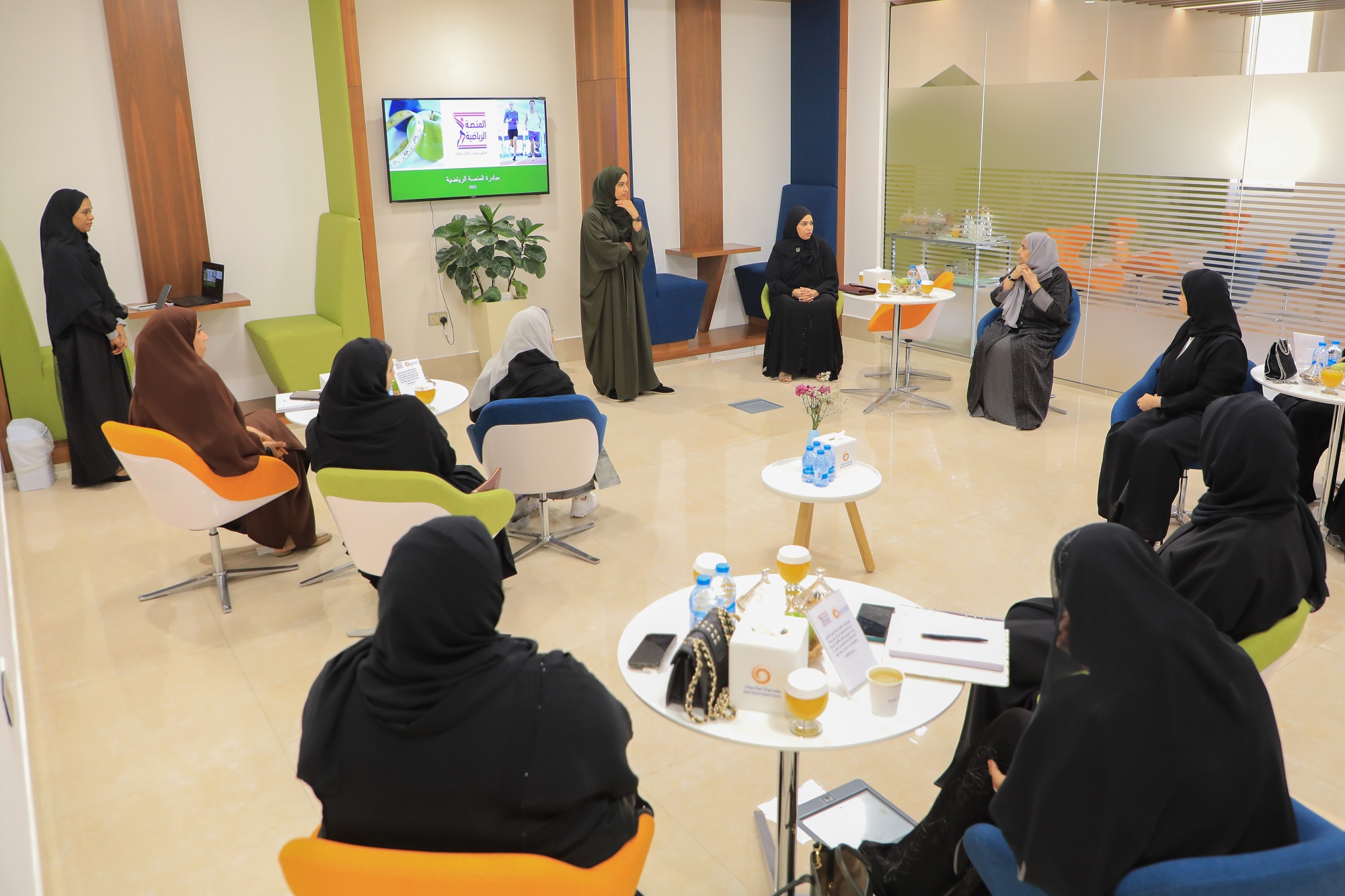 مجلس سيدات أعمال عجمان يشارك مبادرة المنصة الرياضية مع الجهات الحكومية